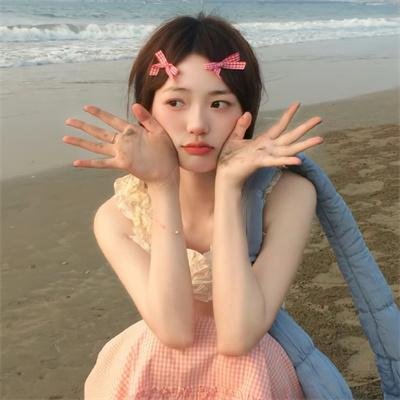 蕾哈娜内衣秀